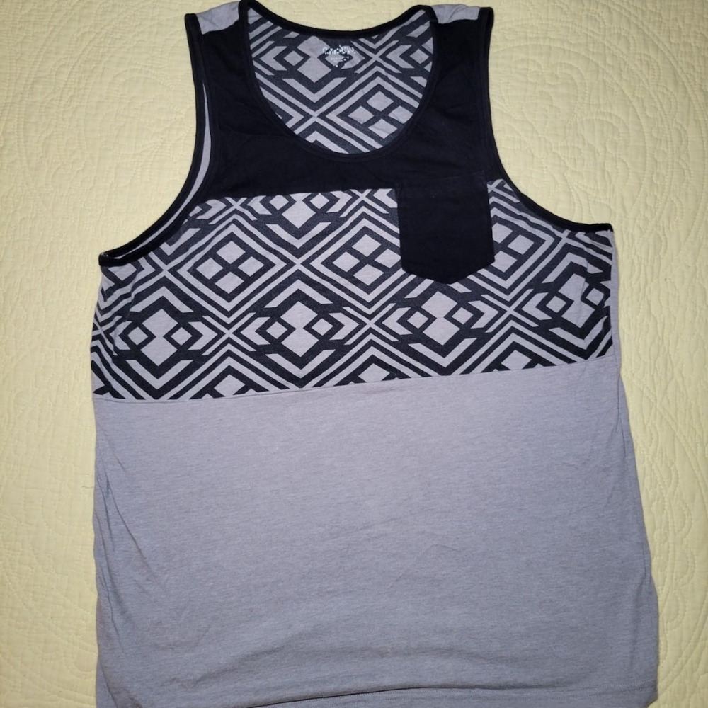 Gray & Black Pattern Tank Top